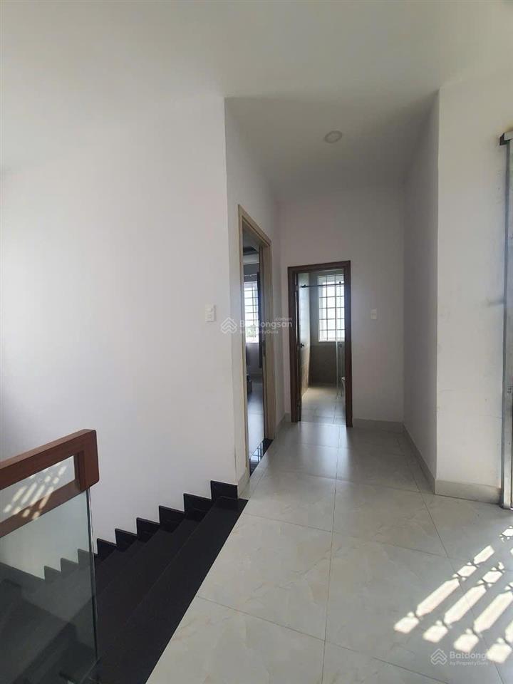 Cho thuê căn góc to đẹp lovera park view công viên 14 triệu, 160 m2, giá siêu hời, chính chủ