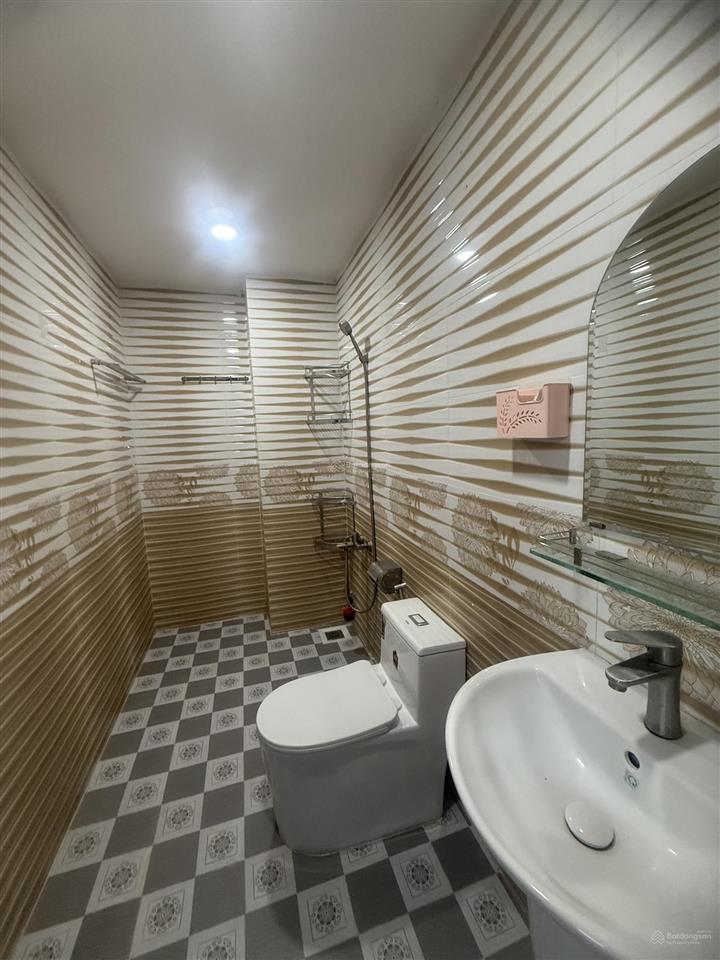 Cho thuê nhà riêng tại khang điền bình chánh, 18 triệu vnd, 100m2, 6pn, 7wc