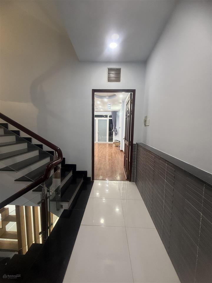 Cho thuê nhà riêng tại khang điền bình chánh, 18 triệu vnd, 100m2, 6pn, 7wc
