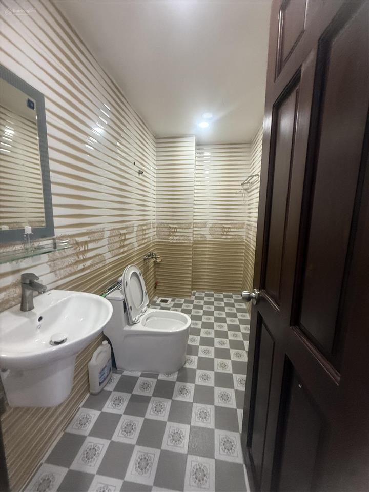 Cho thuê nhà riêng tại khang điền bình chánh, 18 triệu vnd, 100m2, 6pn, 7wc