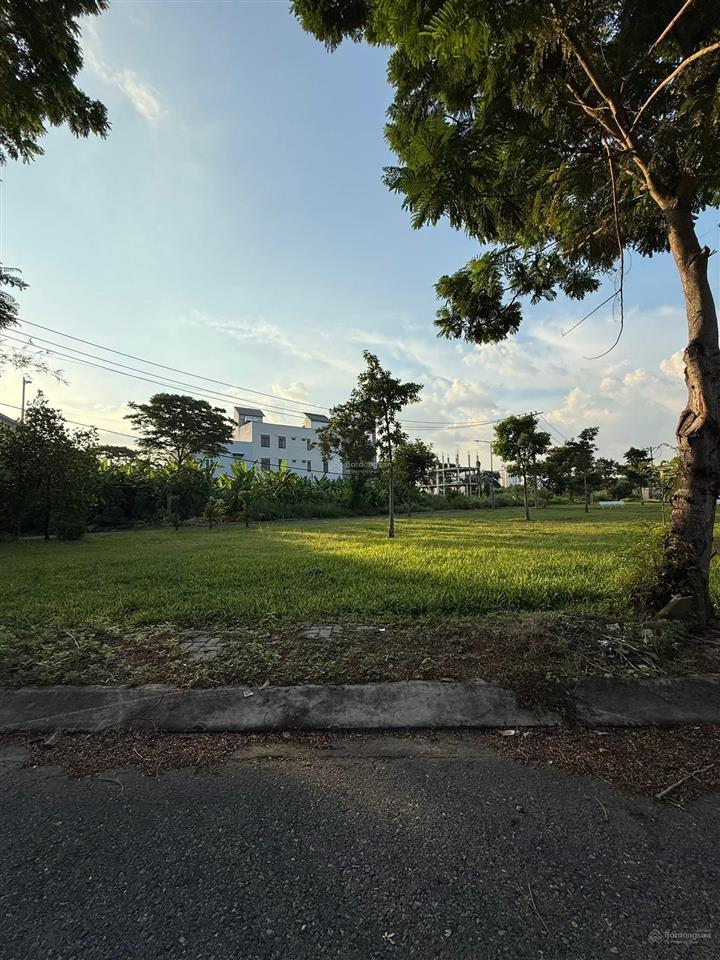 Bán đất nền dự án tại khang điền bình chánh, giá siêu hời 5,7 tỷ, 100m2