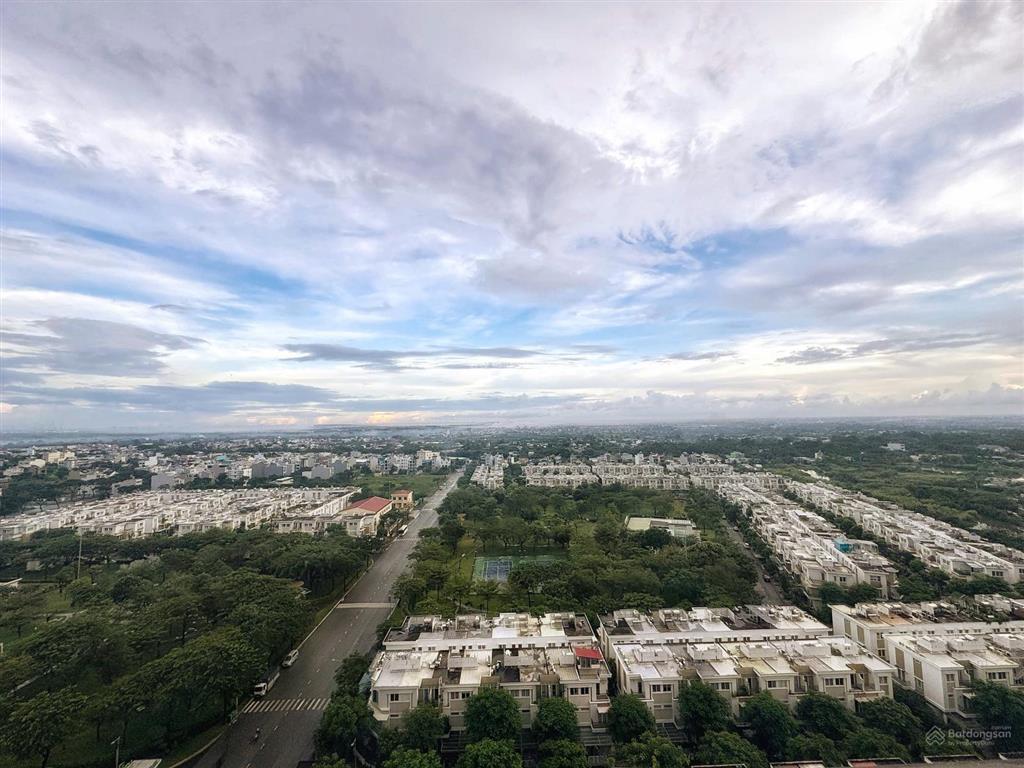 Bán căn hộ chung cư lovera vista, 3,2 tỷ vnd, 70m2, góc 2pn, 2wc, hàng hiếm tại phong phú