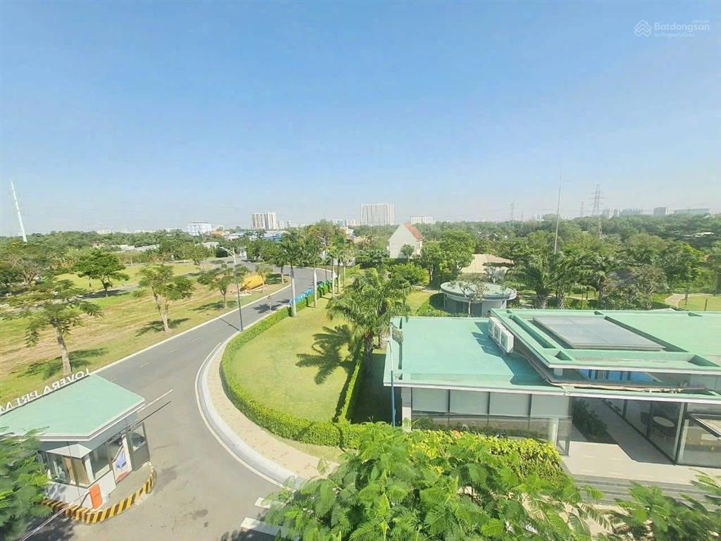 Chủ cần tiền kinh doanh nên bán gấp nhà phố cao cấp lovera premier giá cực tốt 7,8 tỷ view cvien