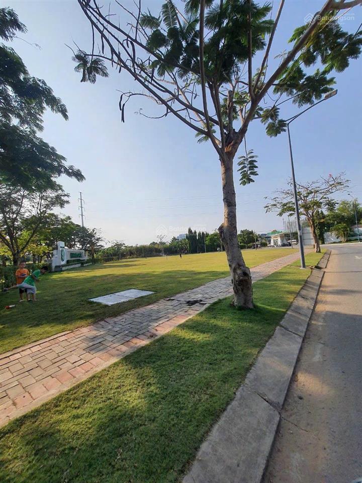Hót  chính chủ cần tiền bán gấp nền đất ở đô thị ngay cụm trường học cấp 23 phong phú giá 5ty180