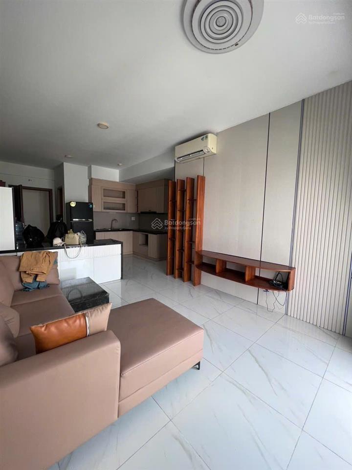 Bán cc lovera vista góc 3 pn3tỷ690  83m2, hàng hiếm tại phong phú, view đẹp