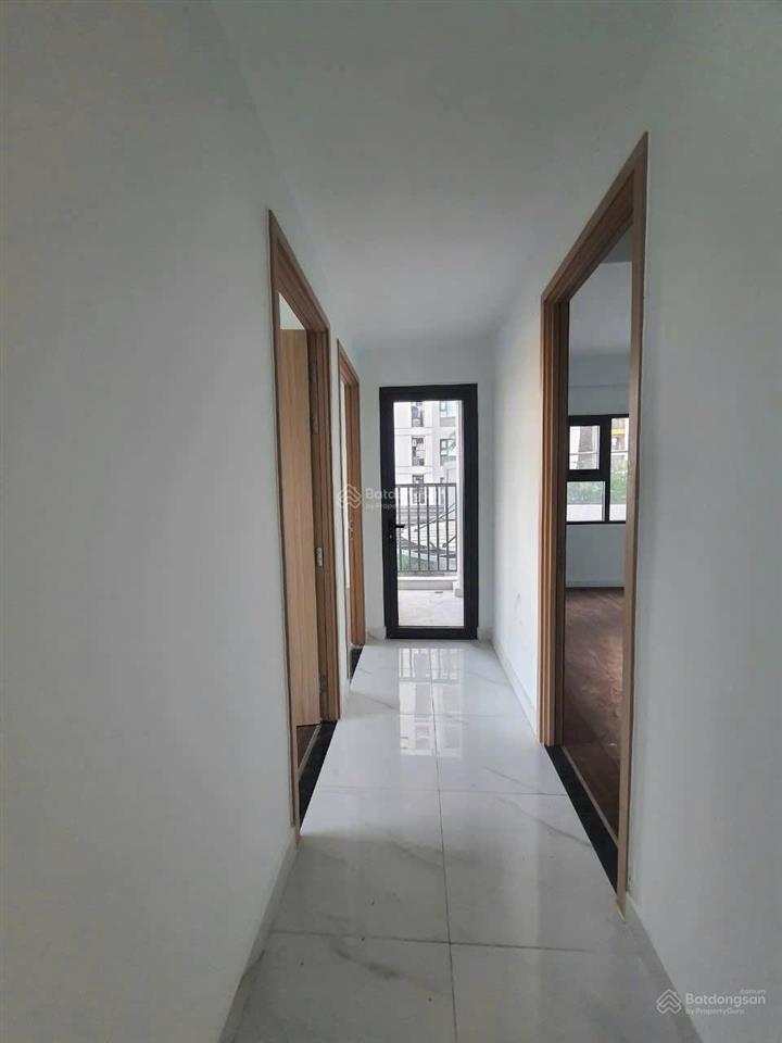 Bán cc lovera vista góc 3 pn3tỷ690  83m2, hàng hiếm tại phong phú, view đẹp