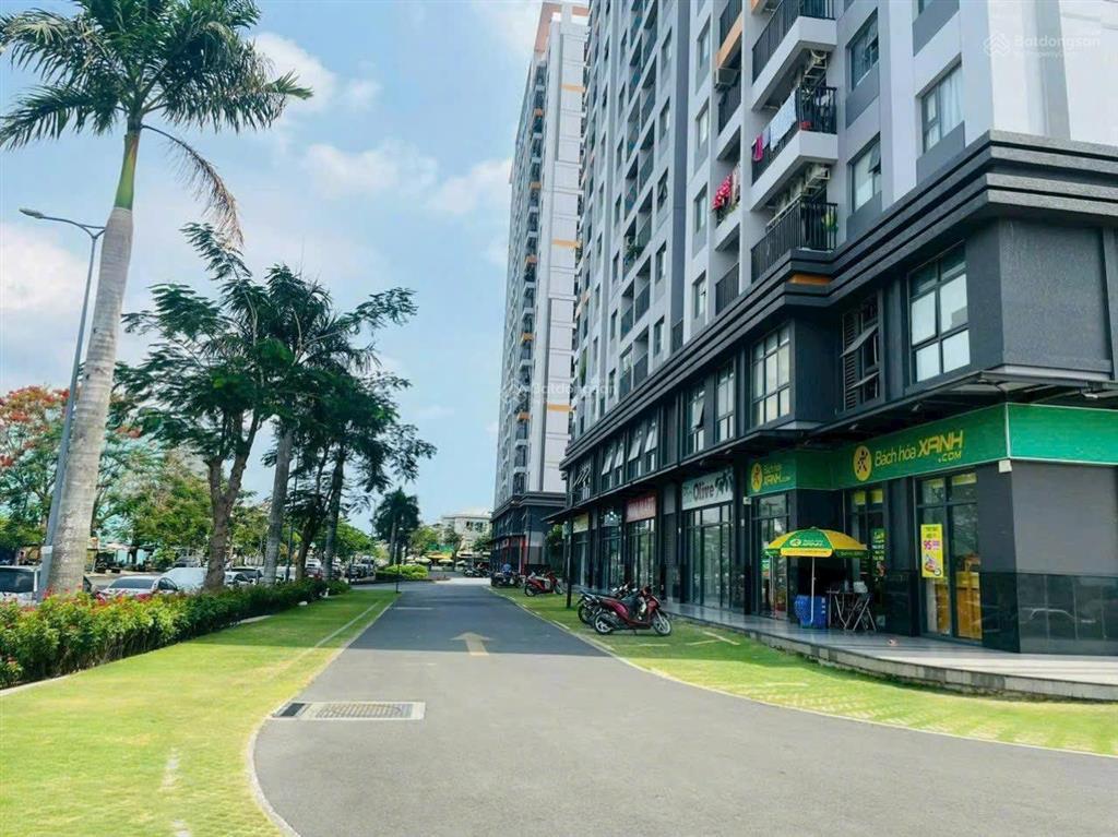 Bán cc lovera vista góc 3 pn3tỷ690  83m2, hàng hiếm tại phong phú, view đẹp