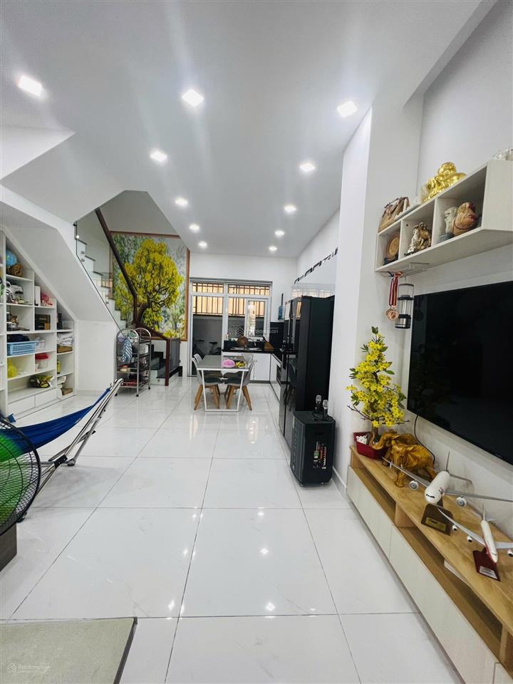 Cho thuê nhà biệt thự tại khang điền bình chánh, 11 triệu, 75m2, giá tốt, tốt