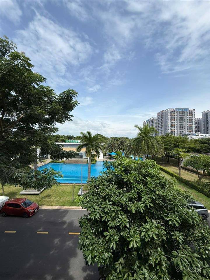 Chính chủ cần bán gấp căn nhà 3 tầng lầu lovera park tại kdc phong phú 4 giá 7,3 tỷ, 80m2, 4pn, 3wc