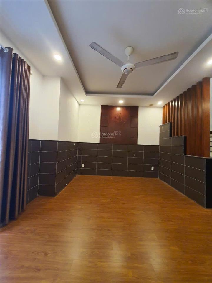 Cho thuê căn shophouse 4pn, 4wc, 80m2 tại khang điền bình chánh, 15 tr vnd/th kề trường cấp 2 phú