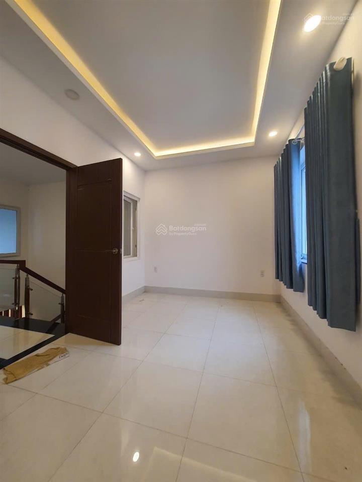 Cho thuê căn shophouse 4pn, 4wc, 80m2 tại khang điền bình chánh, 15 tr vnd/th kề trường cấp 2 phú