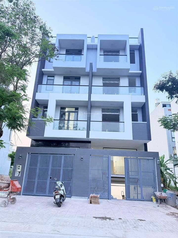 Cho thuê căn hộ dịch vụ ngay pp4 khang điền bình chánh, 4 triệu, 40 m2, 1pn, 1wc