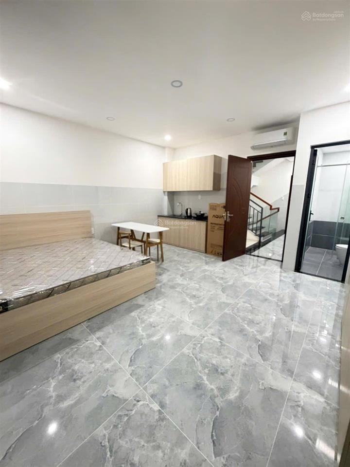 Cho thuê căn hộ dịch vụ ngay pp4 khang điền bình chánh, 4 triệu, 40 m2, 1pn, 1wc