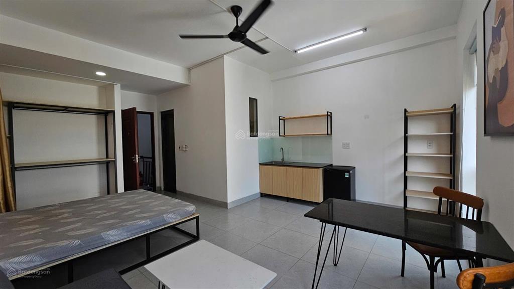 Cho thuê căn hộ dịch vụ ngay pp4 khang điền bình chánh, 4 triệu, 40 m2, 1pn, 1wc