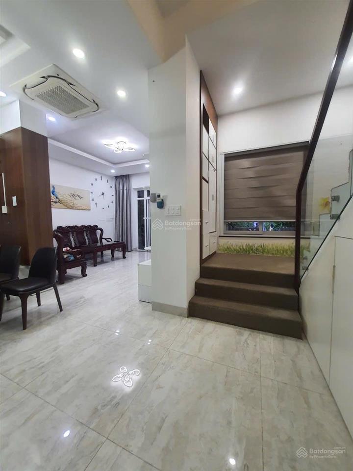 Hót  cho thuê góc nhà phố đẹp tại khang điền bình chánh, 13 triệu vnd, 97.5 m2, 4pn, 4wc