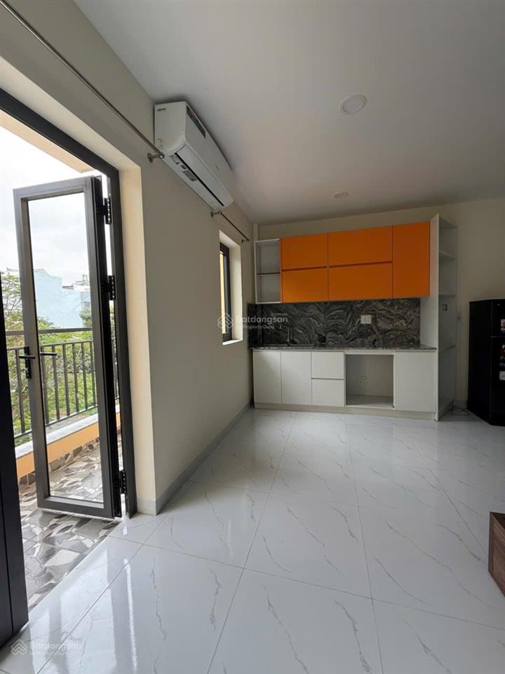 Bán nhà nguyên căn 4,5 tầng lầu tại khang điền bình chánh, giá siêu hời 10,5 tỷ, 100m2, 7pn, 7wc