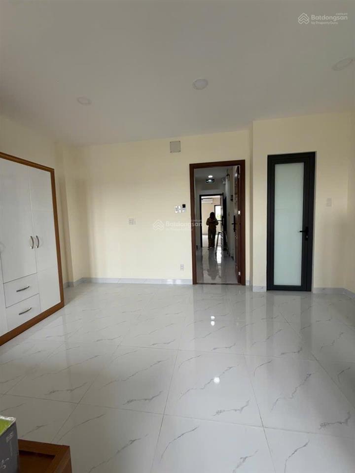 Bán nhà nguyên căn 4,5 tầng lầu tại khang điền bình chánh, giá siêu hời 10,5 tỷ, 100m2, 7pn, 7wc