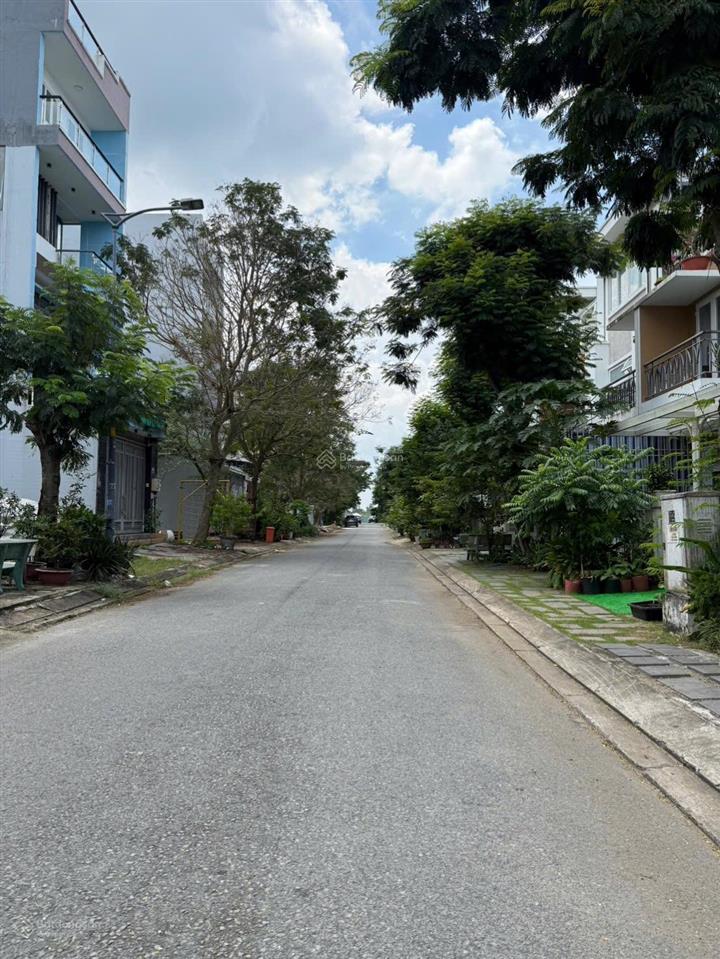 Chị em ngộp quá nên bán gấp đất nền dự án tại khang điền bình chánh, 4,89 tỷ, 100 m2, hàng hiếm