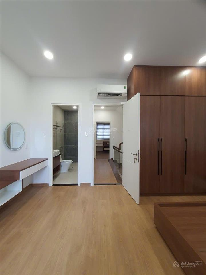 Cho thuê gấp bt lovera premier, 16 triệu vnd, 75m2, 5pn, 6wc, bình chánh, hcm