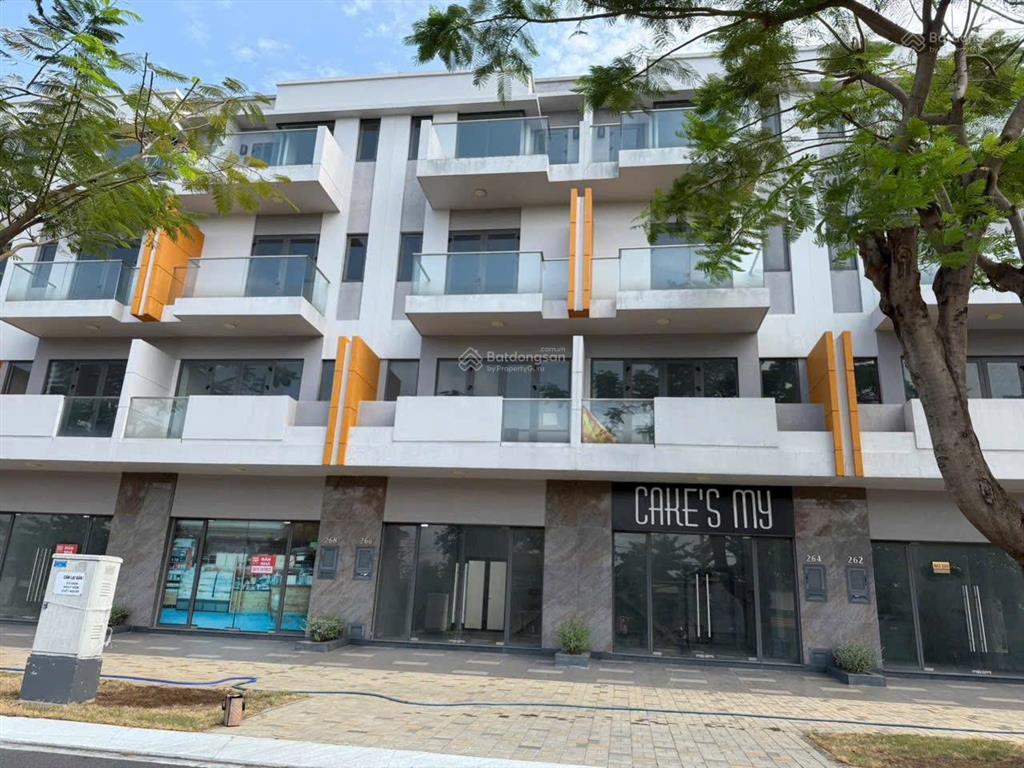 Bán gấp shophouse lovera premier, 9,5 tỷ, 75m2, 6pn, 5wc, view đẹp tại trịnh quang nghị, bình chánh