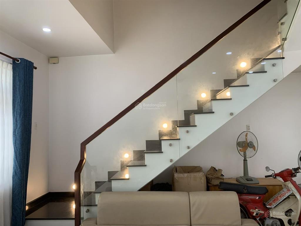 Hàng mới toanh giá tốt nhà phố lovera park, 7,6 tỷ, diện tích 80m2, 4pn, 3wc, chủ cần bán gấp