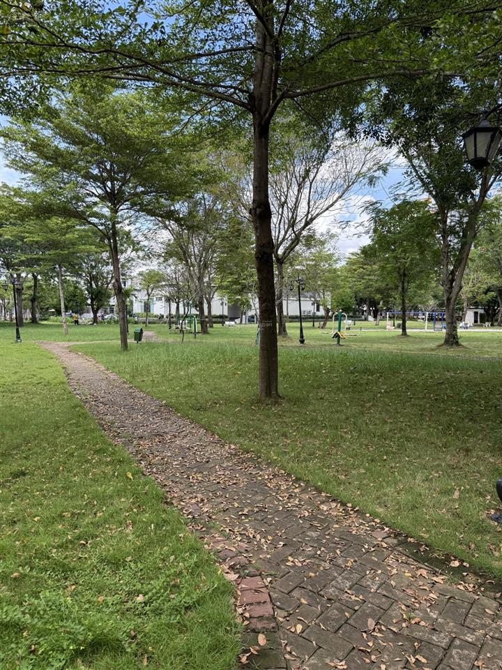 Hàng mới toanh giá tốt nhà phố lovera park, 7,6 tỷ, diện tích 80m2, 4pn, 3wc, chủ cần bán gấp