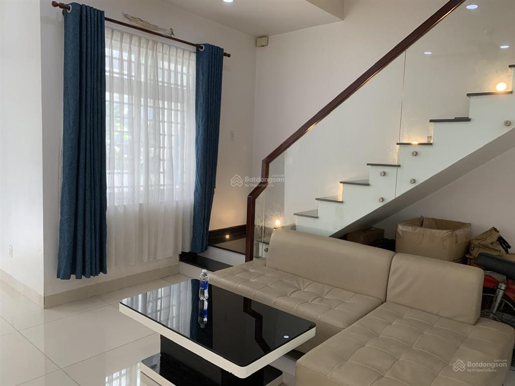 Hàng mới toanh giá tốt nhà phố lovera park, 7,6 tỷ, diện tích 80m2, 4pn, 3wc, chủ cần bán gấp