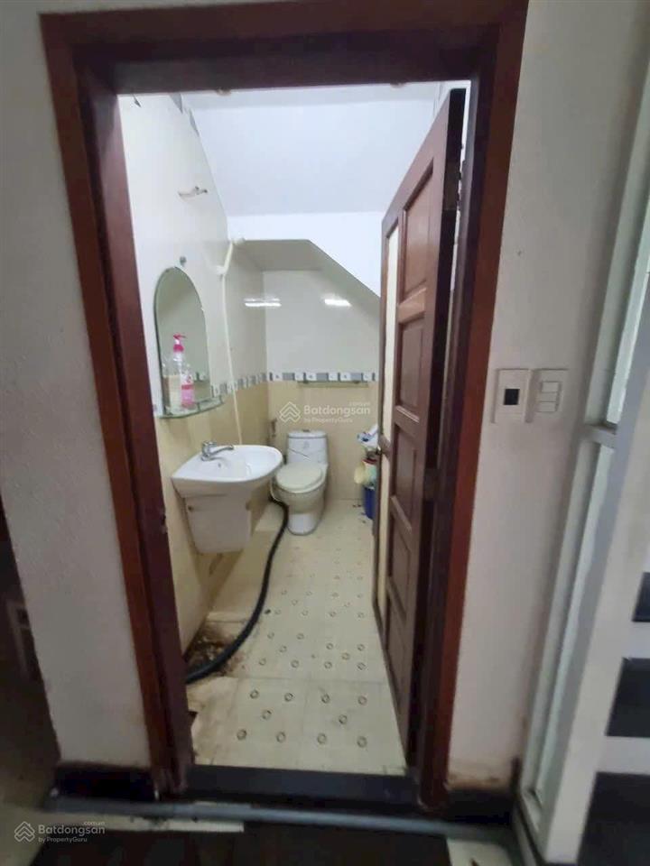Bán nhà riêng tại quốc lộ 50, phong phú, bình chánh, giá siêu hời 4,1 tỷ, 48m2