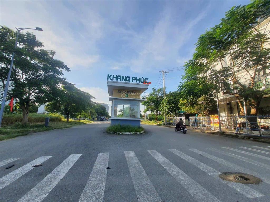 Bán nhanh nhà phố tuyệt đẹp tại lovera park, 6,99 tỷ, 75m2, 3pn, 3wc  hàng hiếm hướng đông nam