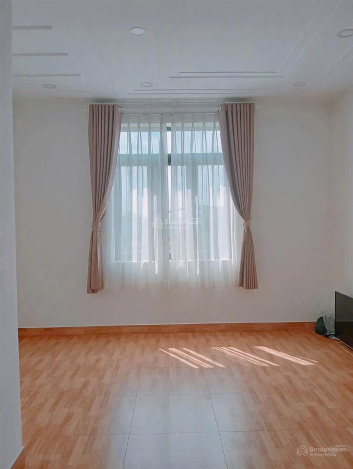 Chính chủ cần tiền kinh doanh bán nhanh căn biệt thự 3 tầng lầu 8pn  160m² đẹp xinh khu pp4