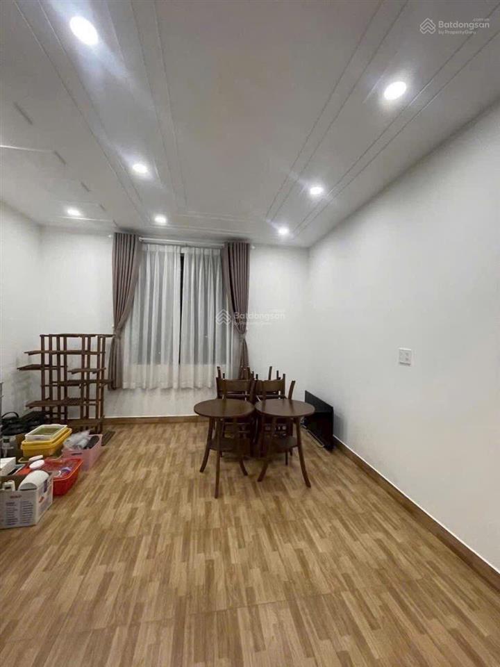Chính chủ cần tiền kinh doanh bán nhanh căn biệt thự 3 tầng lầu 8pn  160m² đẹp xinh khu pp4