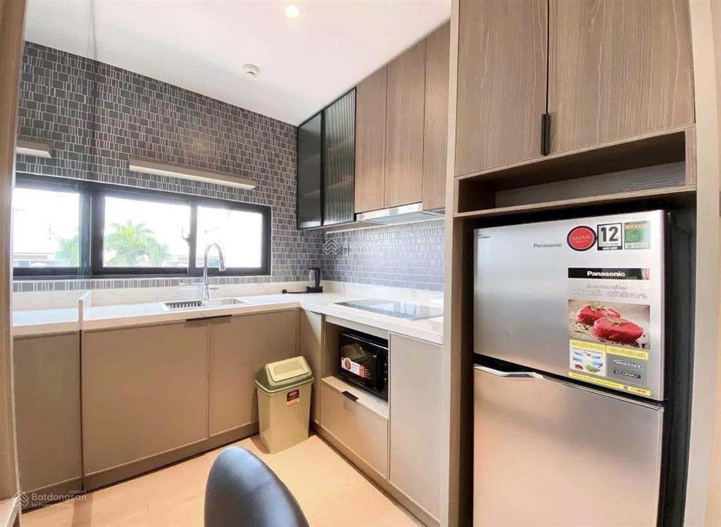 Studio/1pn tone gỗ sang trọng chuẩn gu ban công view thoáng. ngay ga metro thảo điền