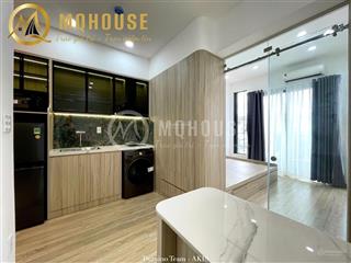 Căn hộ thiết kế sang trọng vừa khai trương tại trần não. hệ tủ đa năng, không gian thông minh