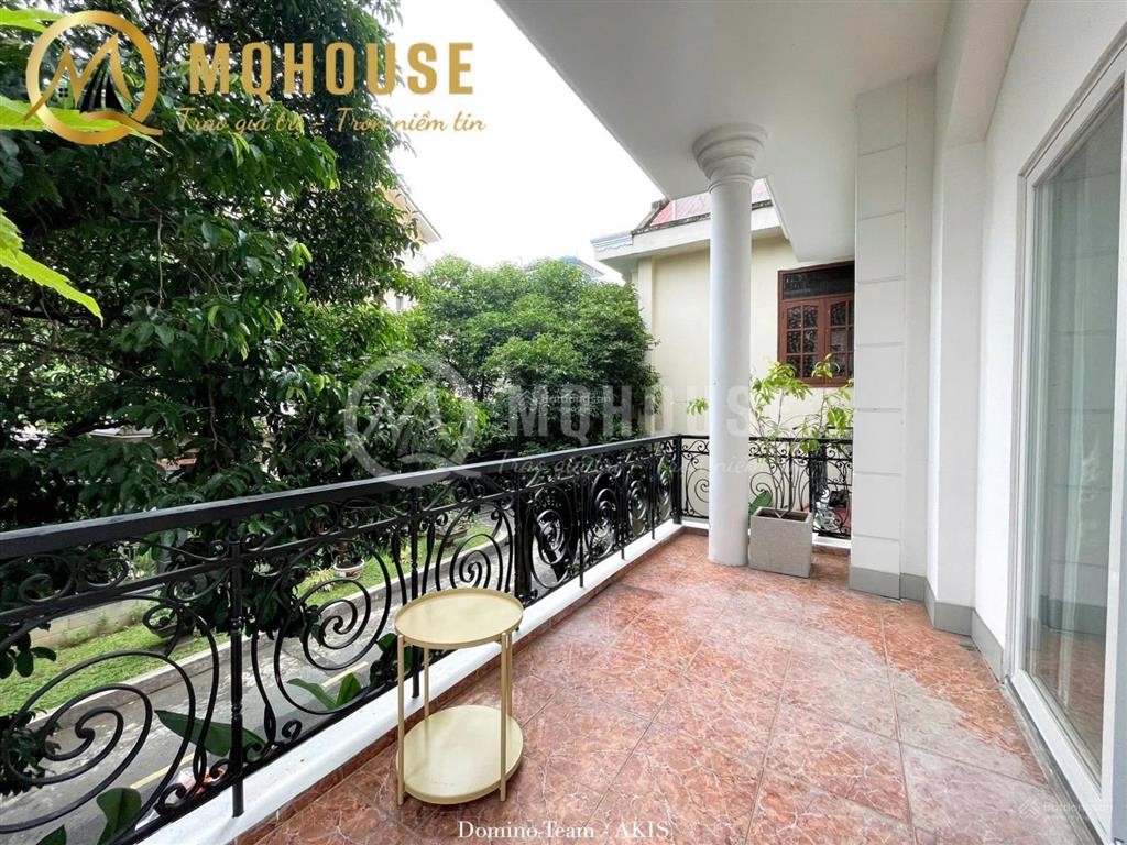 Trần não| căn hộ ban công cửa sổ lớn view cây xanh mát. gần cầu sài gòn. có bảo vệ khu an ninh