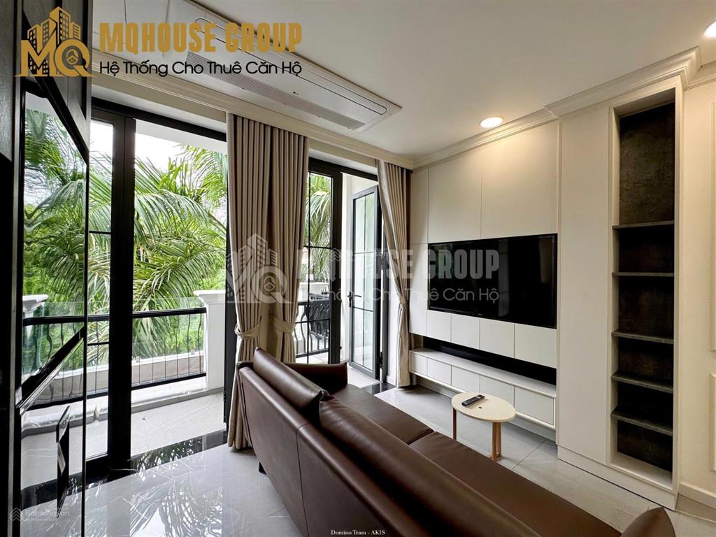Căn hộ hiện đại ban công lớn tại thảo điền. bảo vệ 24/7. có slot đỗ ô tô