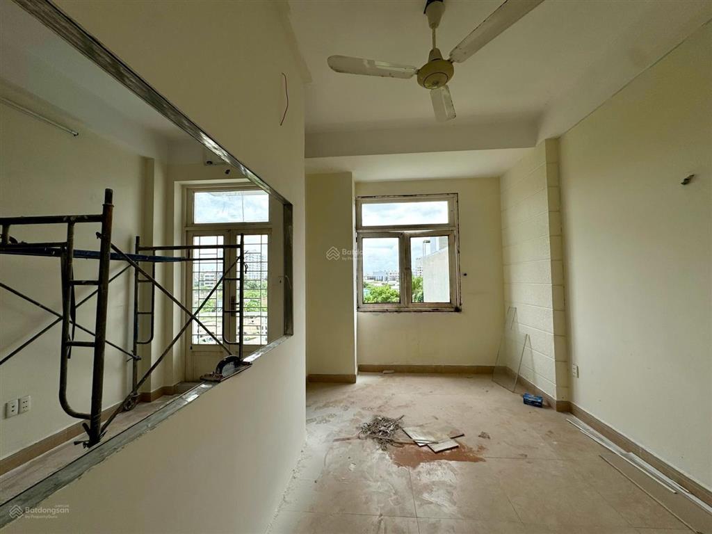 Khai trương căn hộ 1pn lớn ban công giá tốt. nội thất mới 100%. gần cầu sài gòn