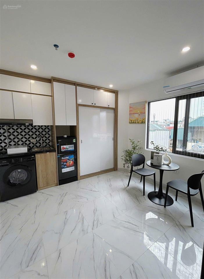 Siêu phẩm ccmn 25m2 full nội thất. máy giặt riêng tại trung phụng