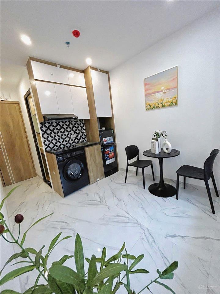 Siêu phẩm ccmn 25m2 full nội thất. máy giặt riêng tại trung phụng