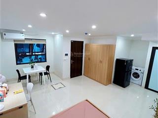 Siêu phẩm ccmn 35m2 full nội thất. phòng rộng thoáng, máy giặt riêng tại chùa quỳnh