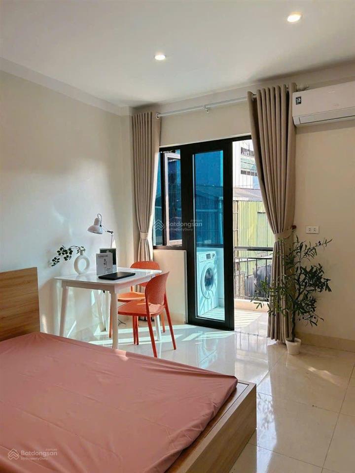 Siêu phẩm ccmn 35m2 full nội thất. phòng rộng thoáng, máy giặt riêng tại chùa quỳnh