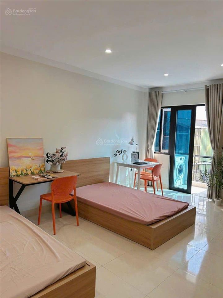 Siêu phẩm ccmn 35m2 full nội thất. phòng rộng thoáng, máy giặt riêng tại chùa quỳnh