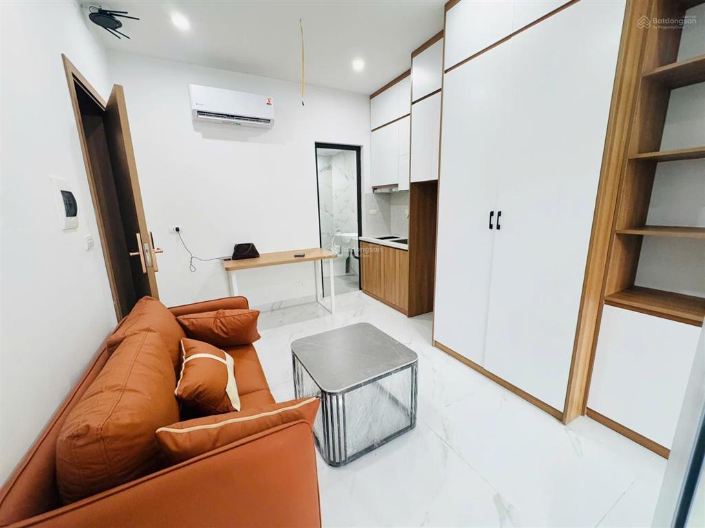 Bóc tem ccmn 1n1k 35m2 full nội thất. máy giặt riêng, ban công thoáng tại hồ ba mẫu gần bách khoa