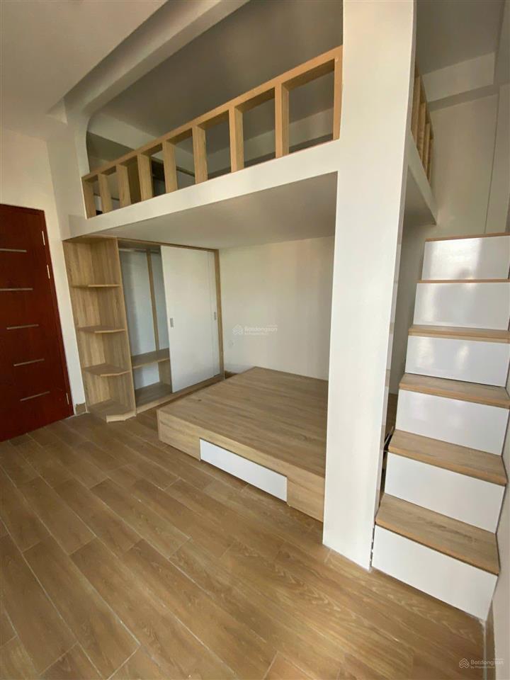 Siêu phẩm ccmn 30m2 full đồ. có gác xép. máy giặt riêng, ban công tại nhân hòa