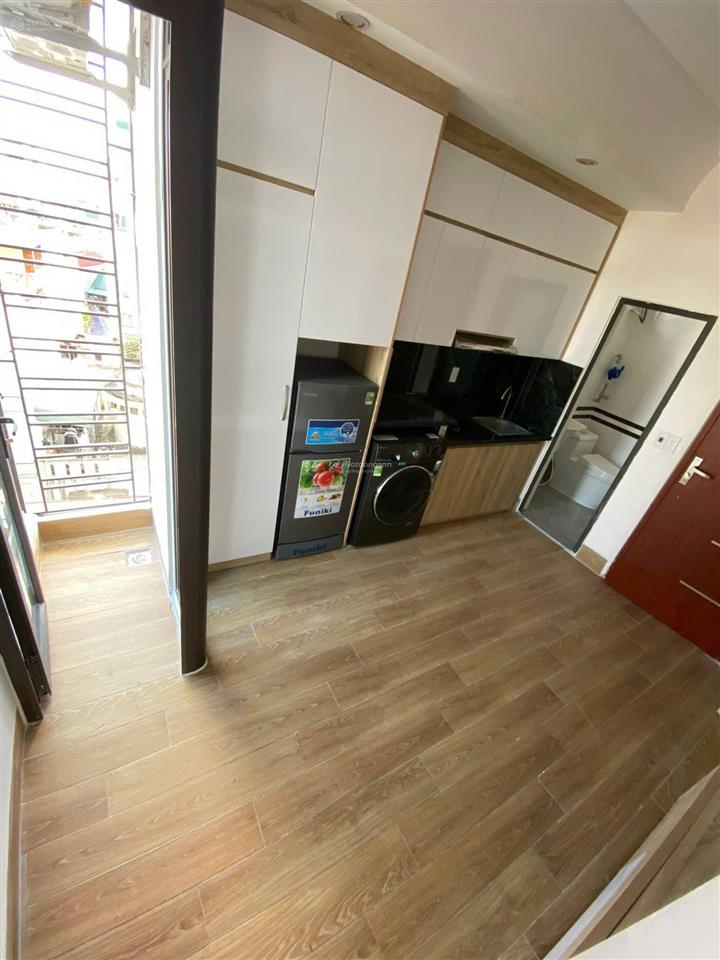 Siêu phẩm ccmn 30m2 full đồ. có gác xép. máy giặt riêng, ban công tại nhân hòa