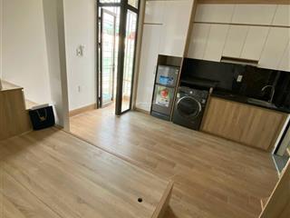 Siêu phẩm ccmn 30m2 full đồ. có gác xép. máy giặt riêng, ban công tại nhân hòa
