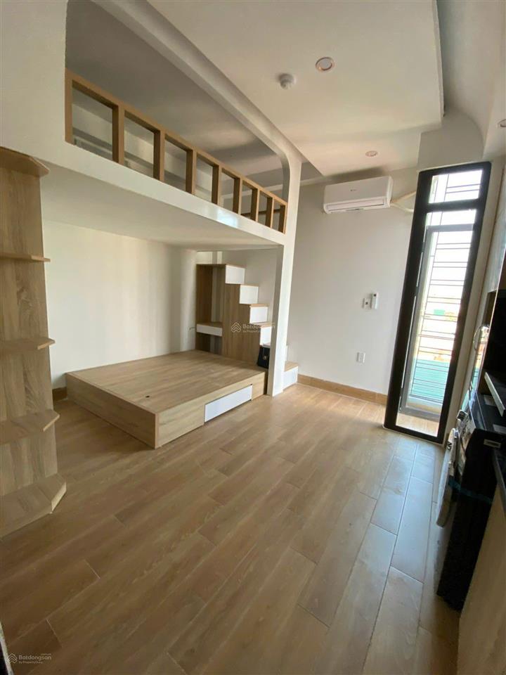 Siêu phẩm ccmn 30m2 full đồ. có gác xép. máy giặt riêng, ban công tại nhân hòa