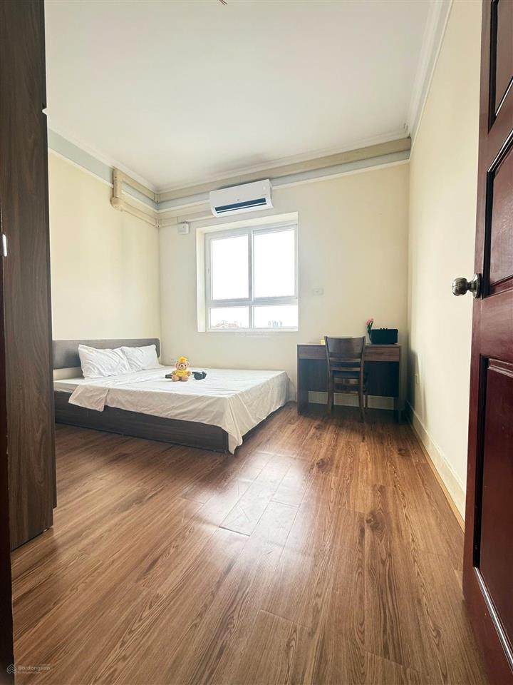 Siêu phẩm chung cư 2n1k 70m2 full nội thất xịn sò. ban công, có slot ô tô, mặt phố trương định
