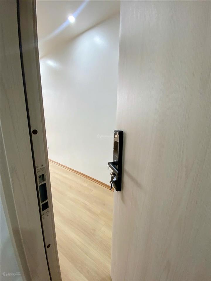 Siêu phẩm ccmn 25m2 full nội thất, máy giặt riêng, cửa sổ. tại kim ngưu gần đh mở, bkx