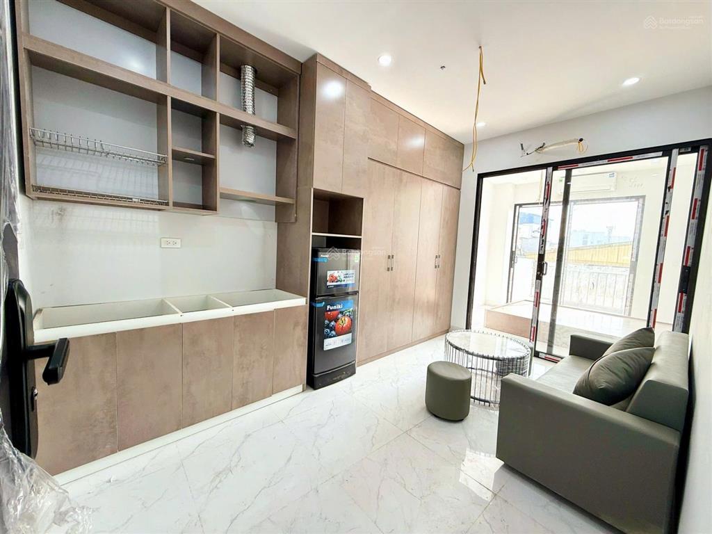 Khai trương ccmn 1n1k 35m2 full nội thất, máy giặt riêng, ban công thoáng tại mỹ đình