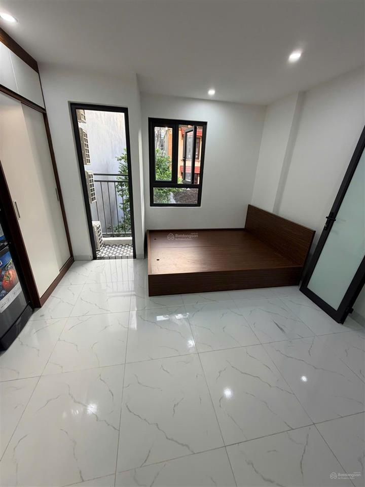 Khai trương ccmn 25m2 full đồ. máy giặt riêng, cửa sổ, ban công thoáng tại định công
